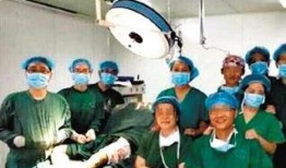 安徽医生爆料新闻事件最新,揭露医疗行业潜规则，引发社会关注